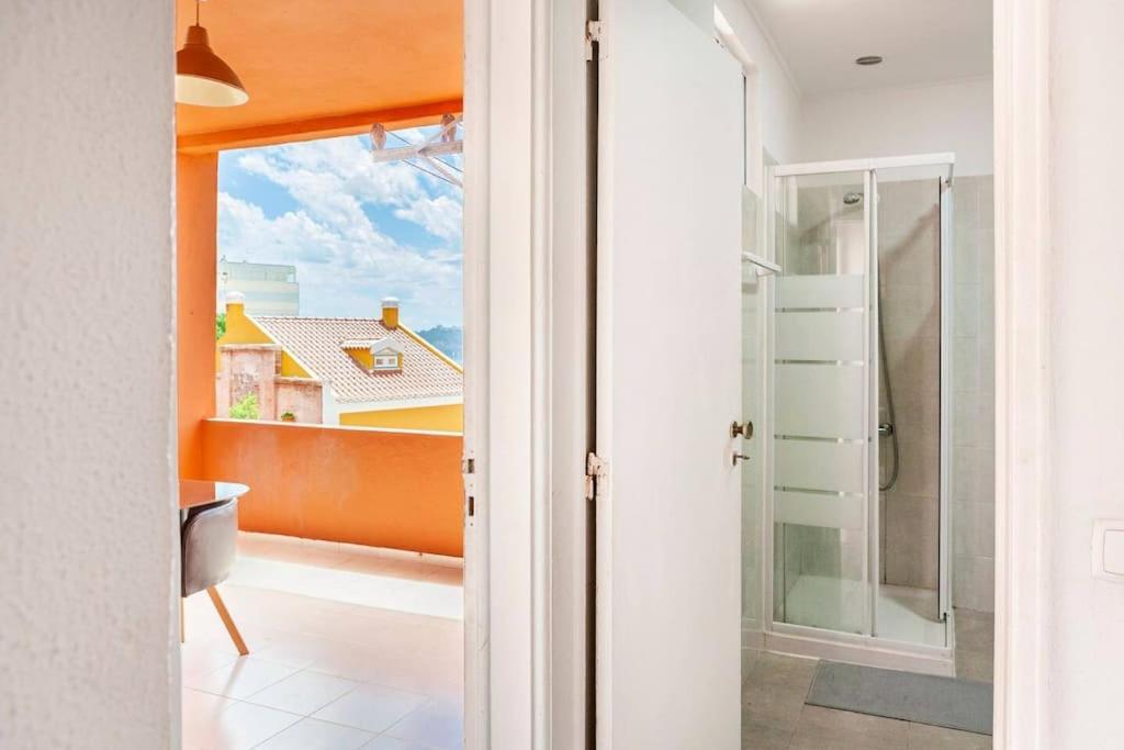 Apartment 2 Avec Terrasse Lissabon