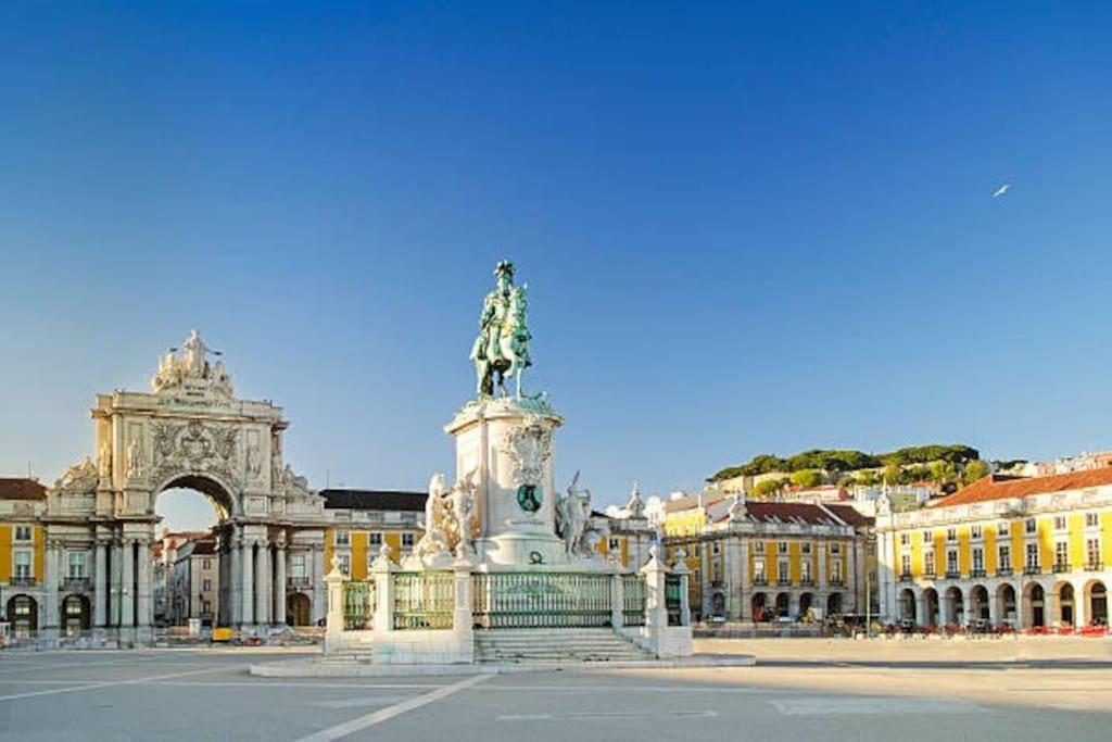 2 Avec Terrasse Apartment Lissabon